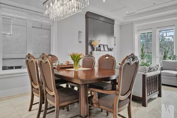 Vancouver, BC V6P 2A8,1895 W 60th AVE