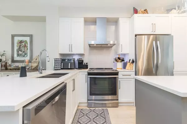 Langley, BC V2Y 0V1,20498 82 AVE #75