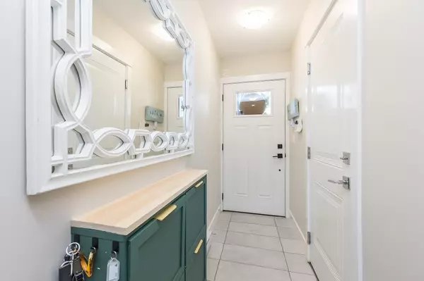 Langley, BC V2Y 0V1,20498 82 AVE #75