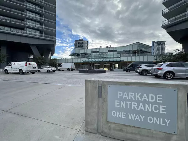 Burnaby, BC V5C 0M9,4730 Lougheed HWY #3506