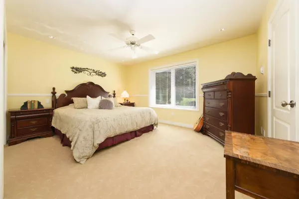 Port Moody, BC V3H 4X9,1125 Mountain Ayre LN