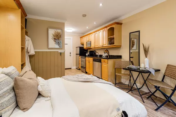 Whistler, BC V8E 0A6,2117 Whistler RD #415