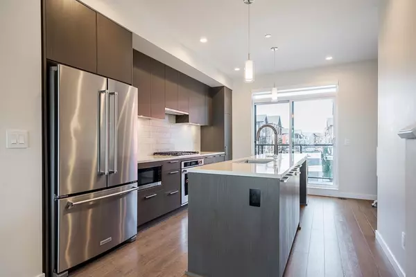 Tsawwassen, BC V4M 0E3,4738 Hemlock WAY #115