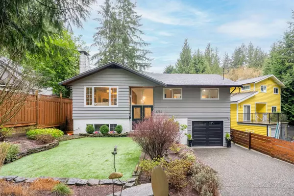 North Vancouver, BC V7G 1H7,4585 Cove Cliff RD