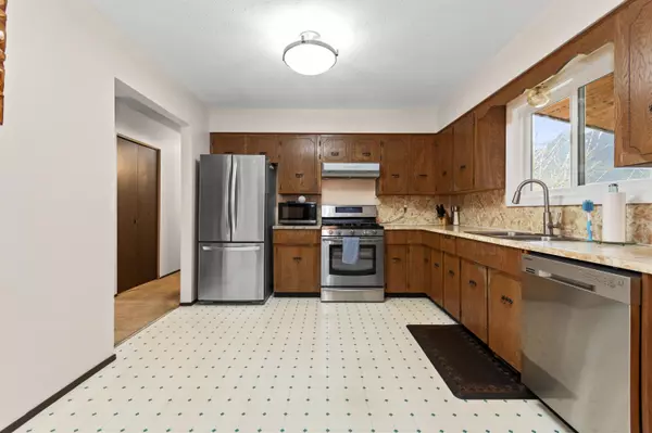 Hope, BC V0X 1L0,275 Cariboo AVE