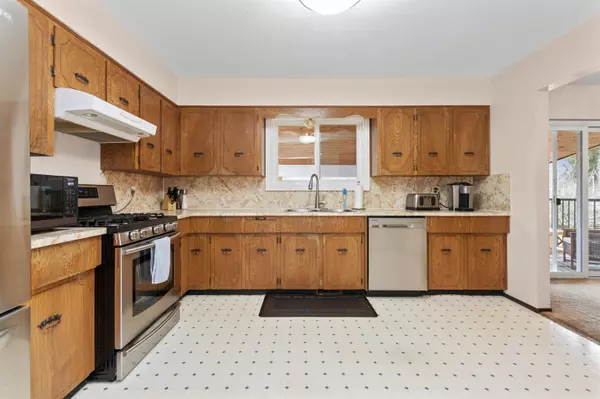 Hope, BC V0X 1L0,275 Cariboo AVE