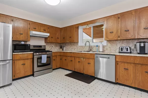 Hope, BC V0X 1L0,275 Cariboo AVE