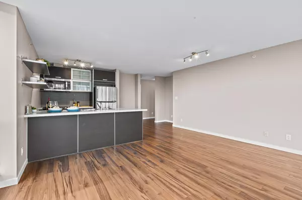 Surrey, BC V3T 0G6,9981 Whalley BLVD #3404