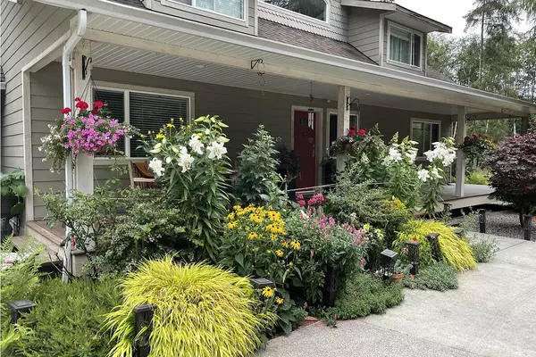 Gibsons, BC V0N 1V4,462 Veterans RD