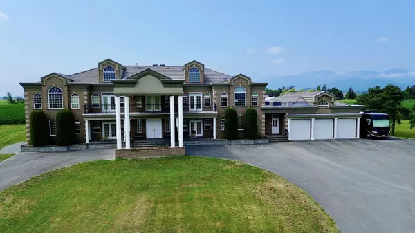 Chilliwack, BC V2P 6H3,8703 Upper Prairie RD