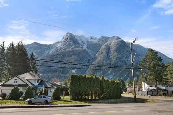 Hope, BC V0X 1L1,65677 Kawkawa Lake RD