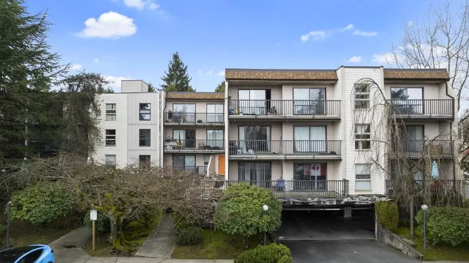 Surrey, BC V3R 7T9,15238 100 AVE #307