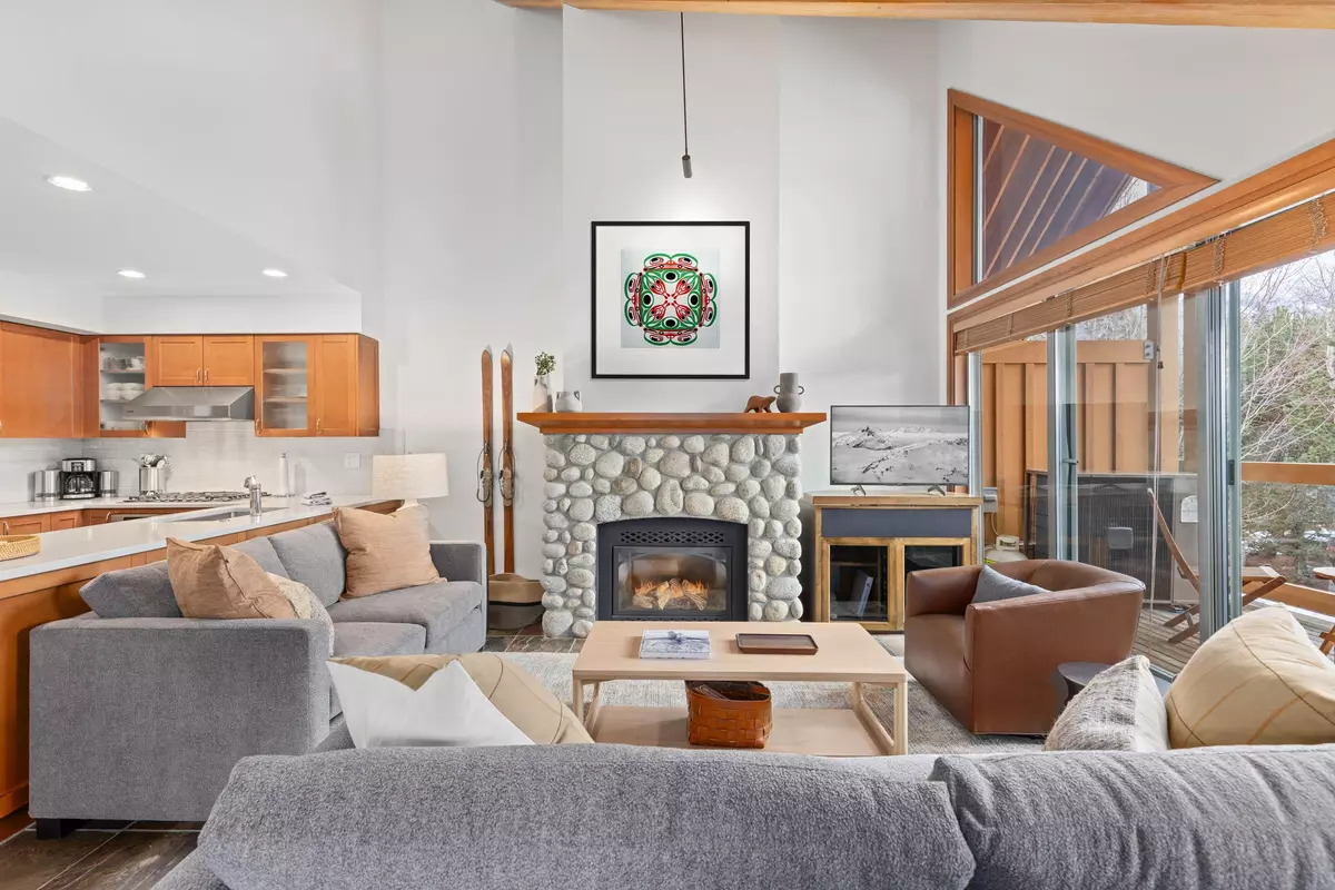 Whistler, BC V8E 0Z4,4847 Casabella CRES #B