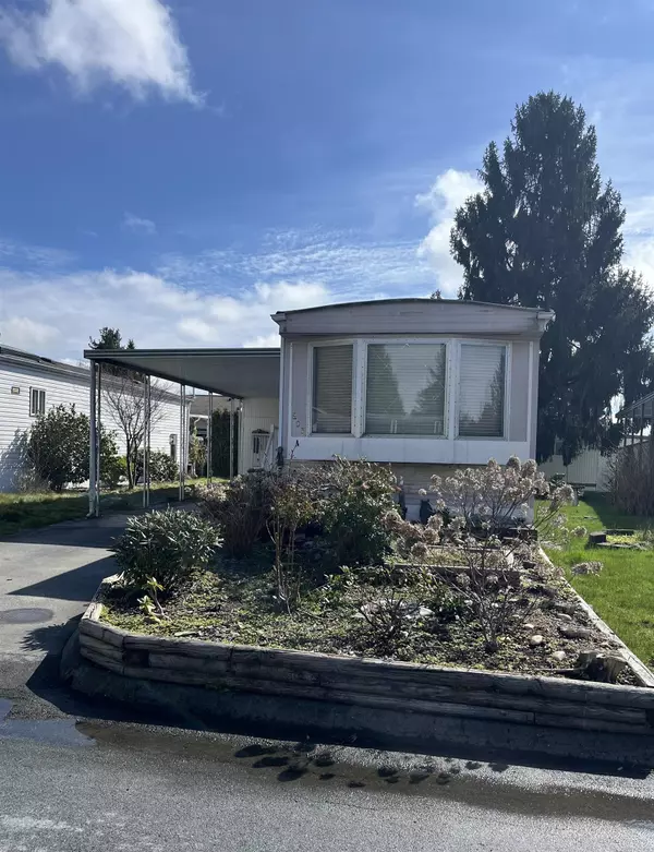 White Rock, BC V4A 4X4,1840 160 ST #203