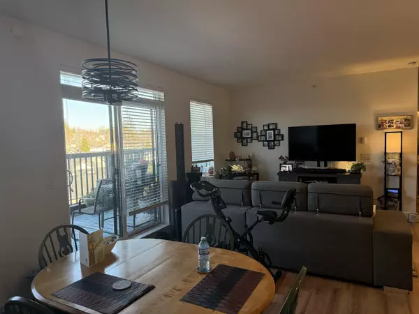 Langley, BC V2Y 3K5,20487 65 AVE #A506