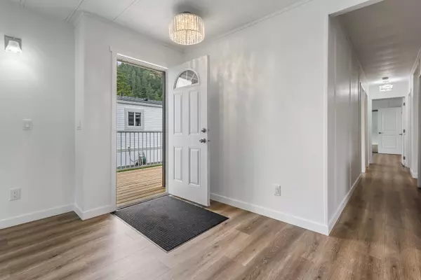 Hope, BC V0X 1L1,65367 Kawkawa Lake RD #59