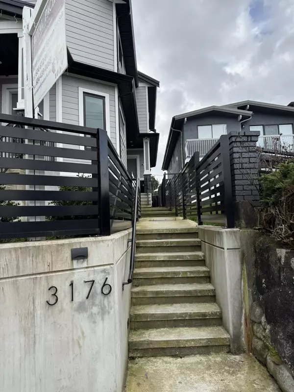 Vancouver, BC V5R 1W2,3176 E 29th AVE