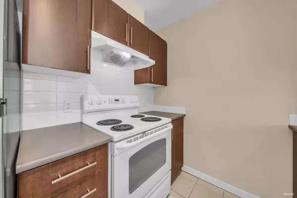 Coquitlam, BC V3B 0A7,1178 Heffley CRES #1107