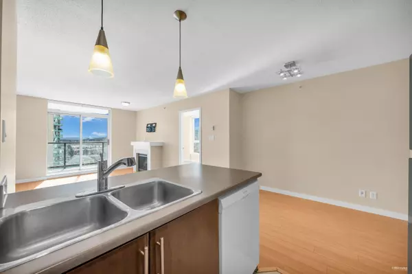 Coquitlam, BC V3B 0A7,1178 Heffley CRES #1107