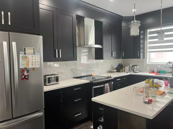 Surrey, BC V3W 1L6,13898 64 AVE #107