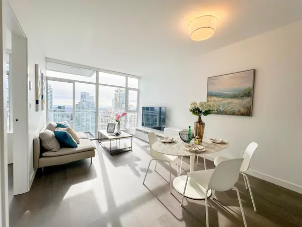 Burnaby, BC V5H 0H3,4670 Assembly WAY #3205