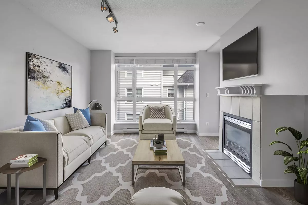 Port Moody, BC V3H 5C8,3122 St Johns ST #214