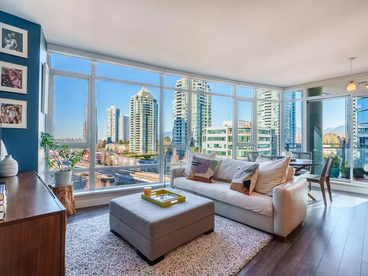 Burnaby, BC V5C 0H8,2008 Rosser AVE #802