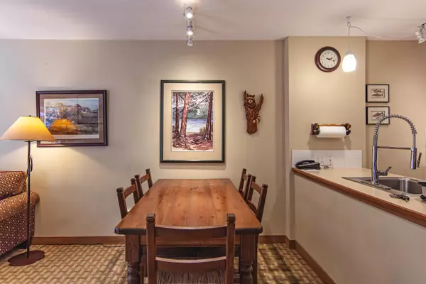 Whistler, BC V8E 0Y8,4660 Blackcomb WAY #422