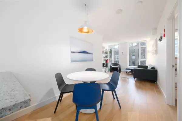 Vancouver, BC V6B 0B1,1133 Homer ST #402