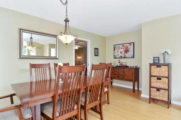 Surrey, BC V4A 1P9,14063 16 AVE