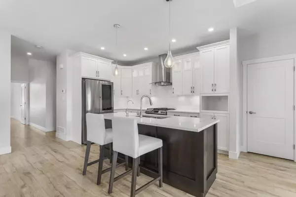 Harrison Hot Springs, BC V0M 1K0,628 Mccombs DR #33