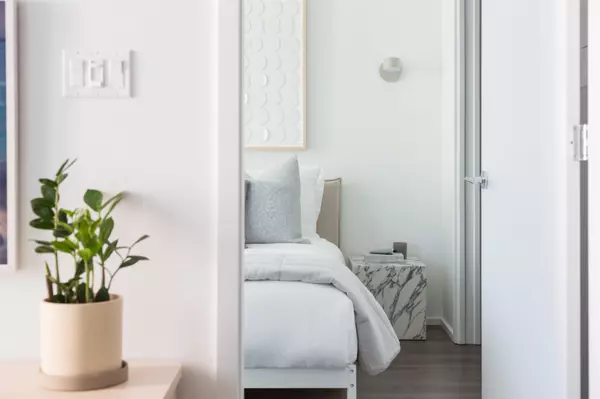 Burnaby, BC V3J 0M3,3888 Evergreen PL #2303