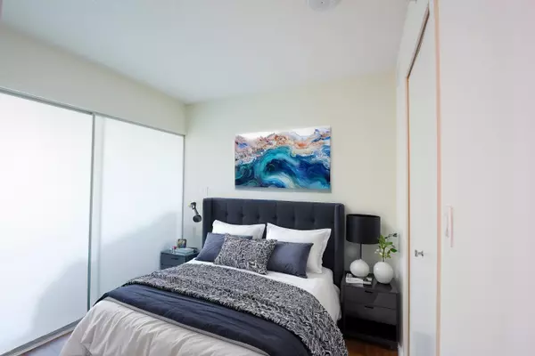 Surrey, BC V3T 0L5,13696 100 AVE #1610