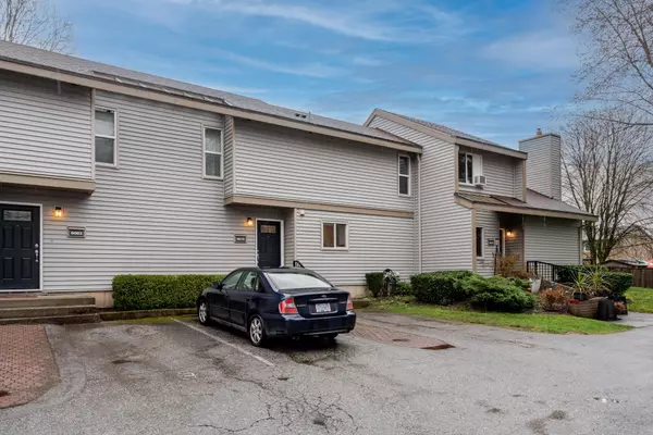 Surrey, BC V3S 5M8,6078 E Greenside DR