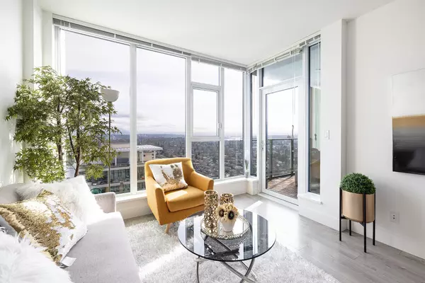 Burnaby, BC V3N 0H1,7358 Edmonds ST #3303