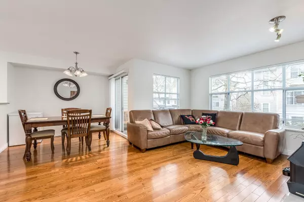 Port Coquitlam, BC V3C 6B3,2450 Hawthorne AVE #71