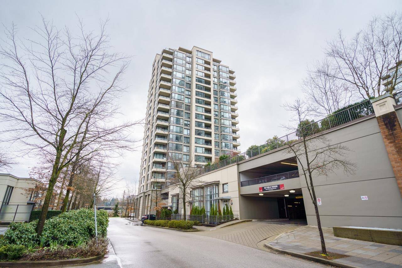 Burnaby, BC V5C 0A4,4178 Dawson ST #903