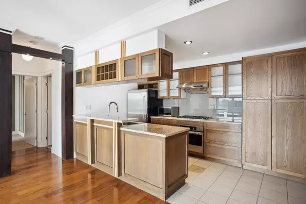 Vancouver, BC V6Z 3C7,1483 Homer ST #2603