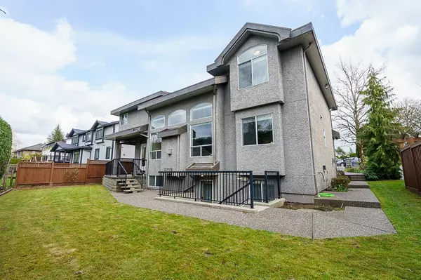 Burnaby, BC V5A 2W8,3685 Phillips AVE