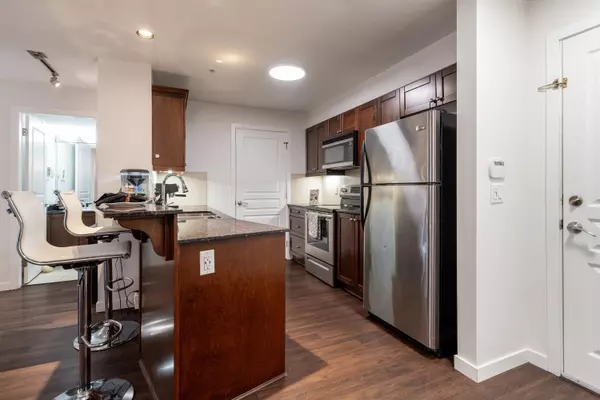 Port Coquitlam, BC V3B 1E7,1969 Westminster AVE #109