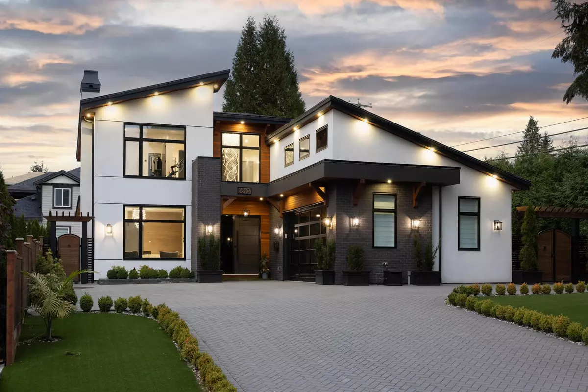 Coquitlam, BC V3J 2Y4,1693 Smith AVE