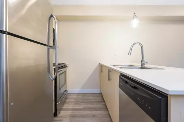 Abbotsford, BC V2S 0E3,2565 Campbell AVE #304