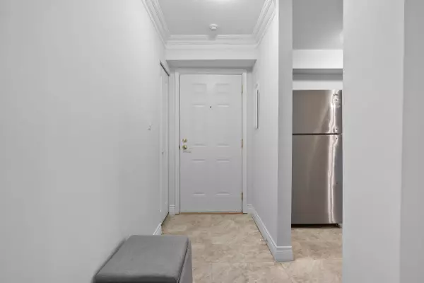 Abbotsford, BC V2T 4E4,32669 George Ferguson WAY #108