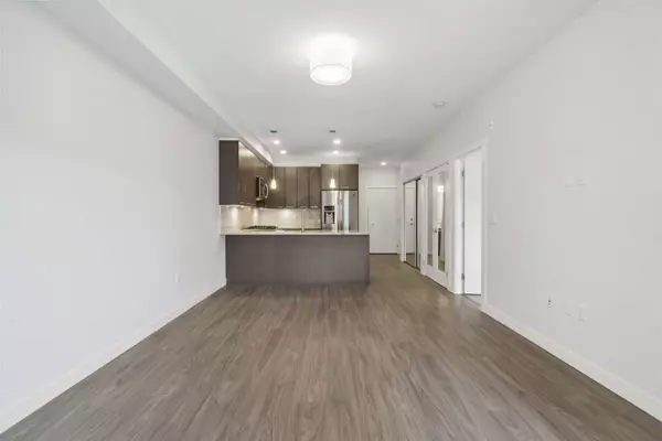 Port Coquitlam, BC V3C 1X6,2356 Welcher AVE #208