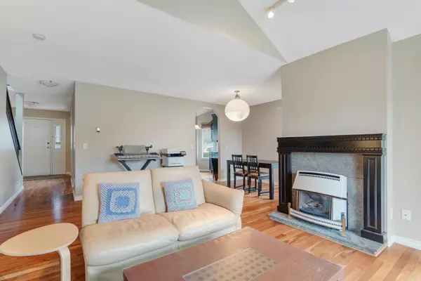 Langley, BC V1M 2E1,9045 Walnut Grove DR #29