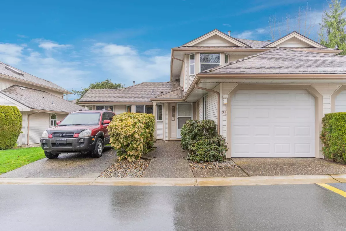 Langley, BC V1M 2E1,9045 Walnut Grove DR #29