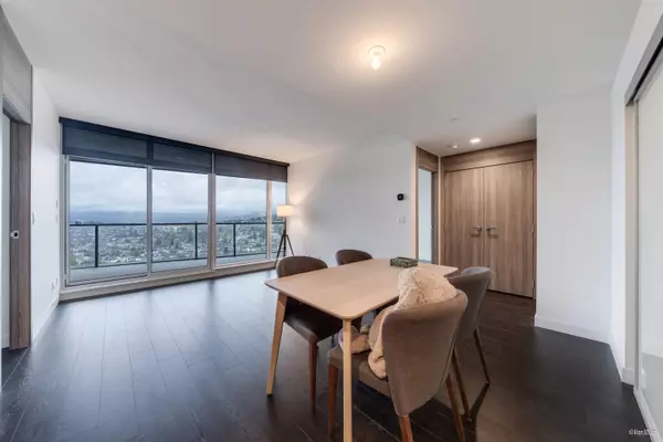 Burnaby, BC V5C 0N1,4880 Lougheed HWY #3103