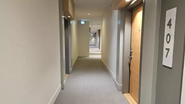 Coquitlam, BC V3J 0E5,611 Regan AVE #407