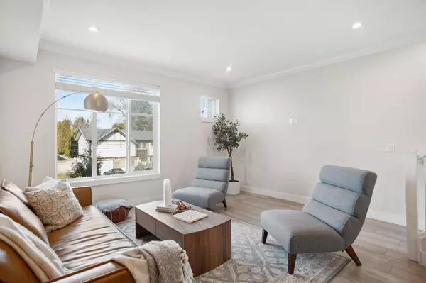 Delta, BC V4C 2S6,11528 84a AVE #6