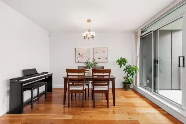 Vancouver, BC V6Z 3E6,583 Beach CRES #2305